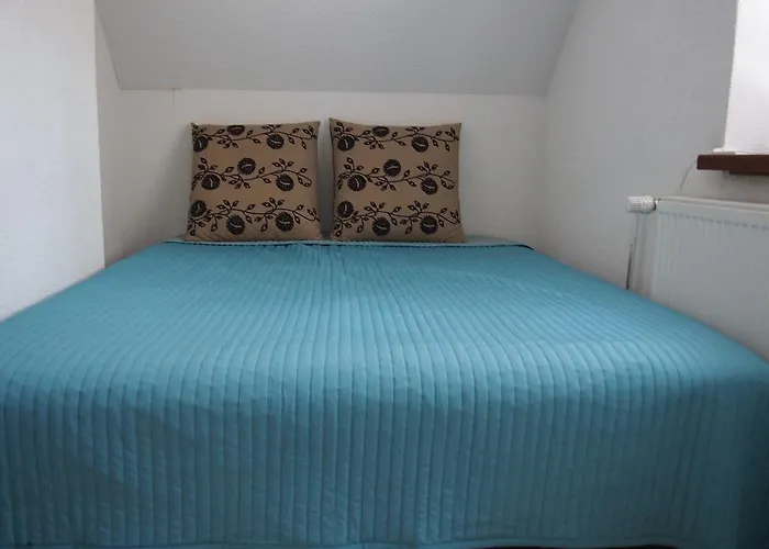 Chalupka Pod Lipkami Lodge Kremnica